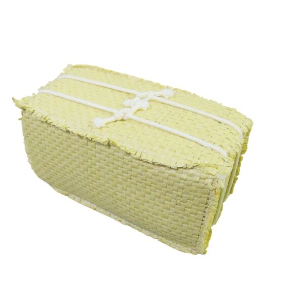 American Girl Doll Hay Bale Horse Barn Farm Accessory Rising Star Stable Toy - Picture 1 of 3